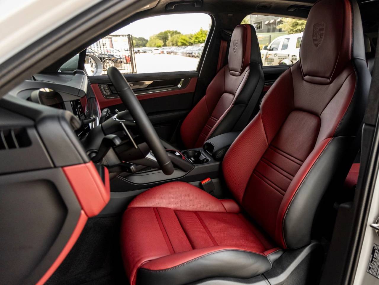 2025 Porsche Cayenne Cayenne GTS