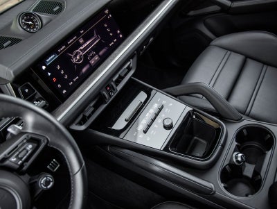 2024 Porsche Cayenne S