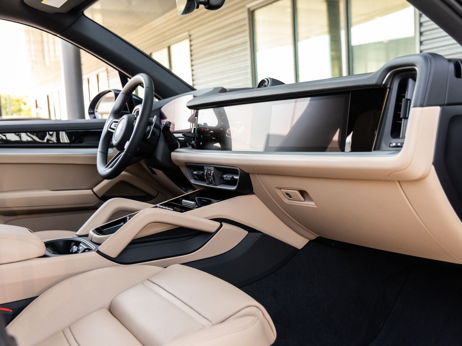 2025 Porsche Cayenne S