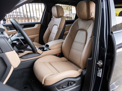 2025 Porsche Cayenne S