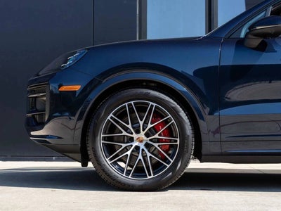 2025 Porsche Cayenne S
