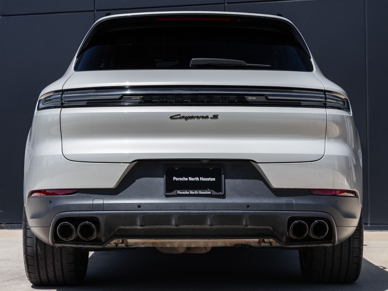 2024 Porsche Cayenne S