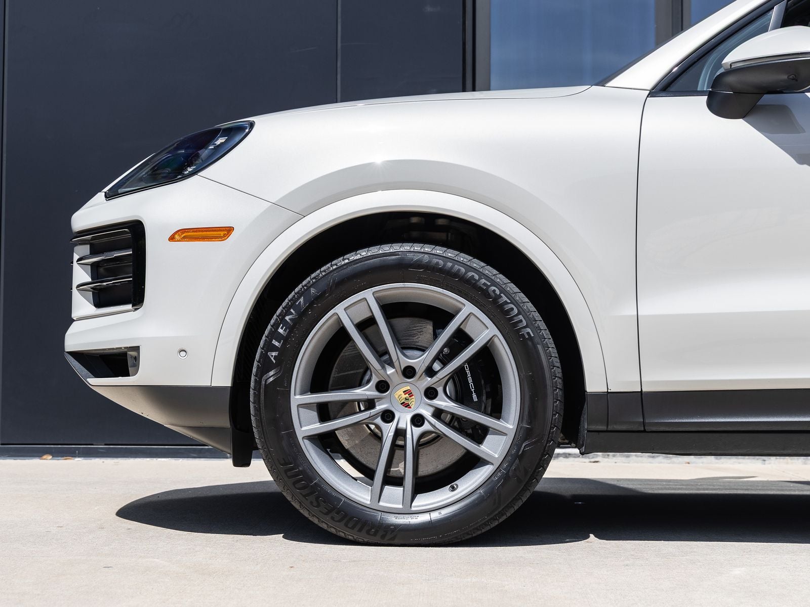 2024 Porsche Cayenne S