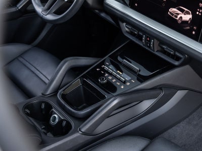 2024 Porsche Cayenne S