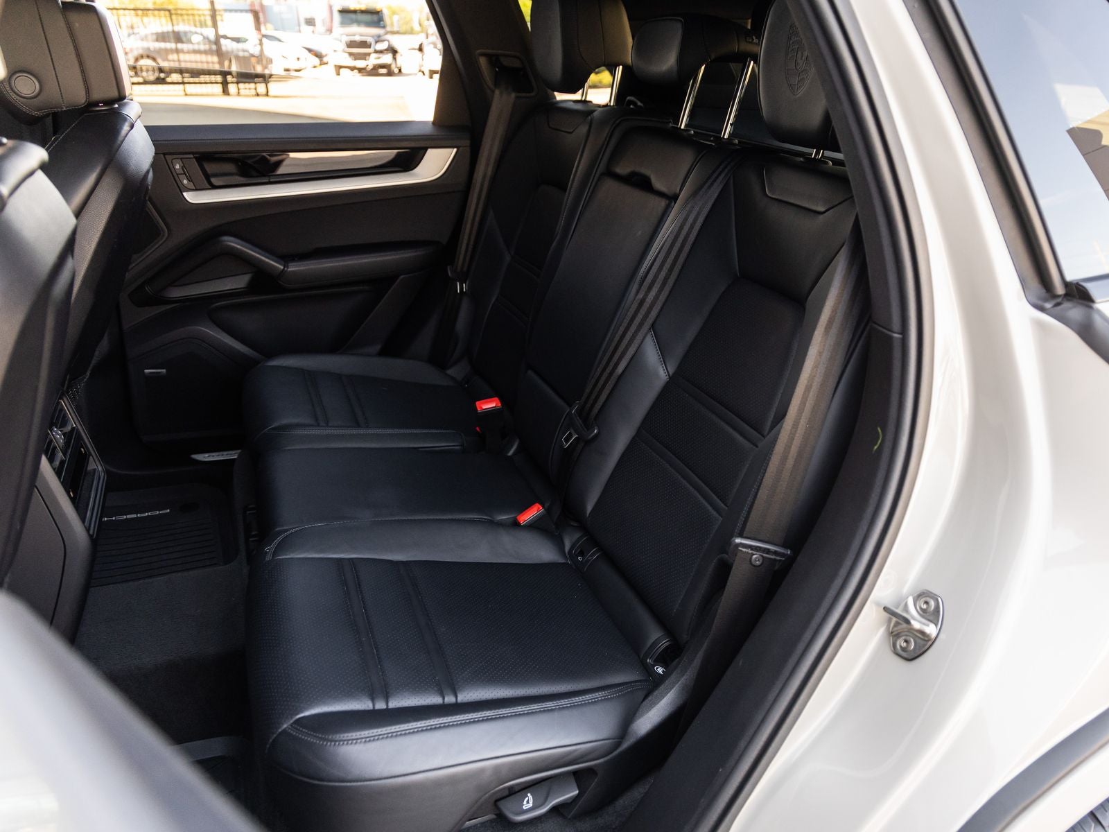 2024 Porsche Cayenne S