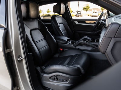 2024 Porsche Cayenne S