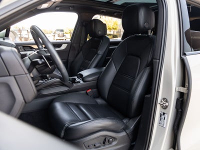 2024 Porsche Cayenne S