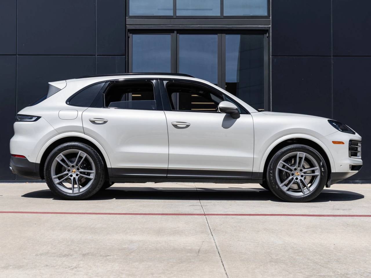 2024 Porsche Cayenne S