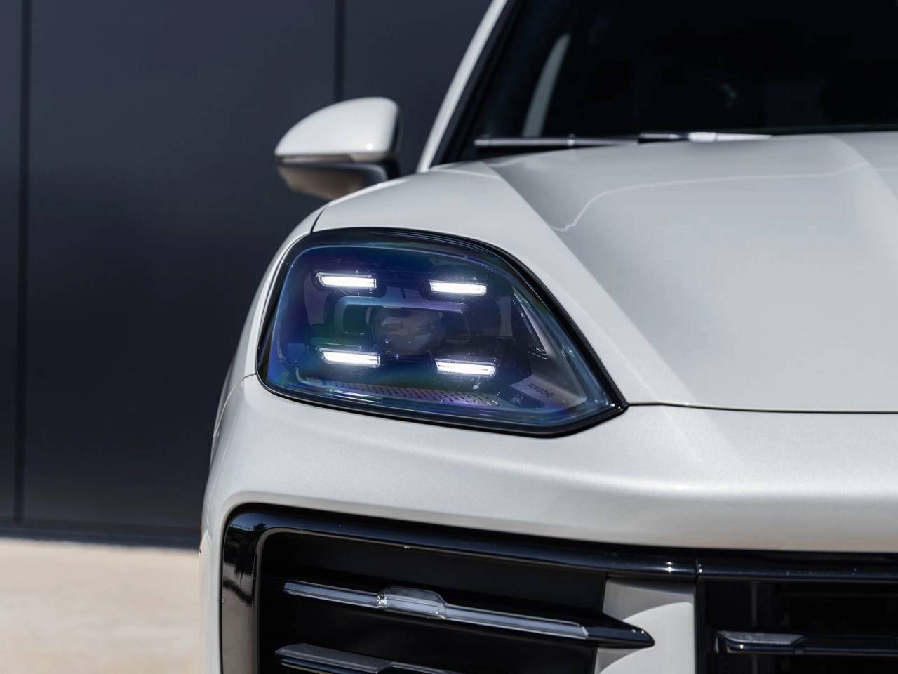2024 Porsche Cayenne S