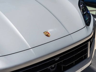 2024 Porsche Cayenne S