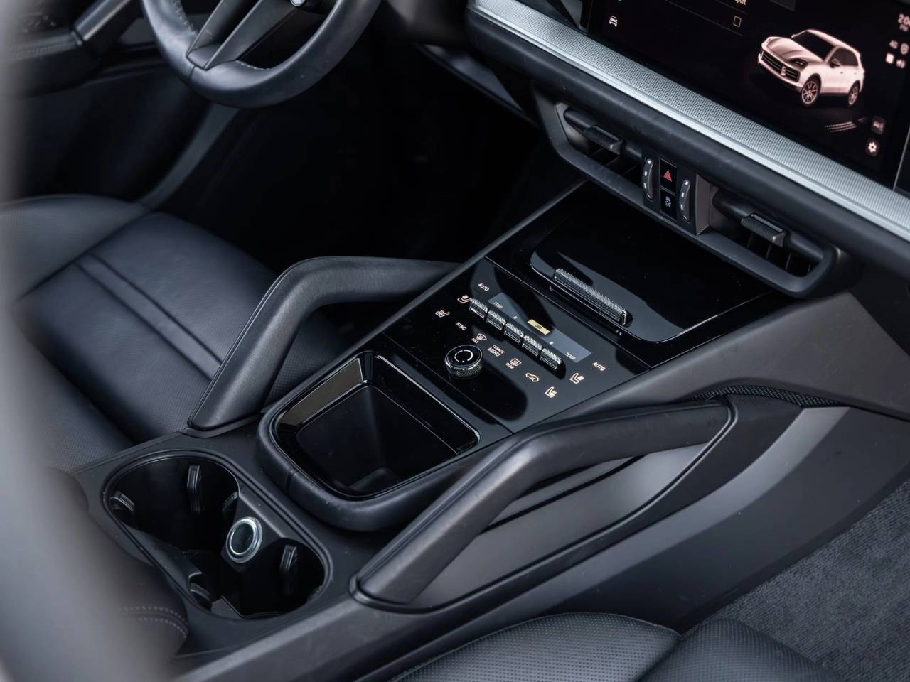 2024 Porsche Cayenne S