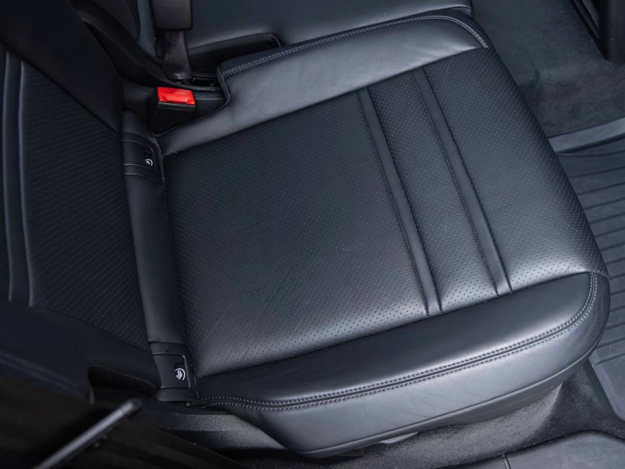 2024 Porsche Cayenne S