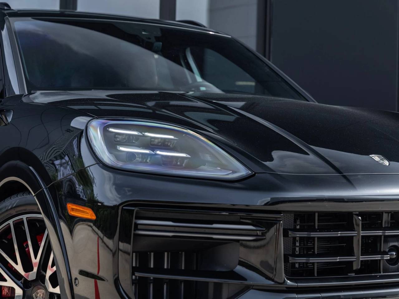 2025 Porsche Cayenne Turbo E-Hybrid
