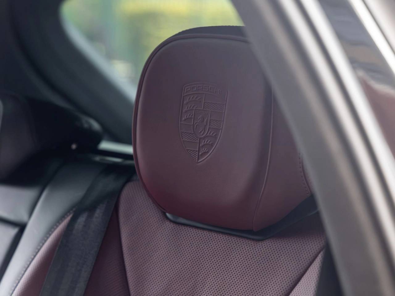 2025 Porsche Cayenne Turbo E-Hybrid