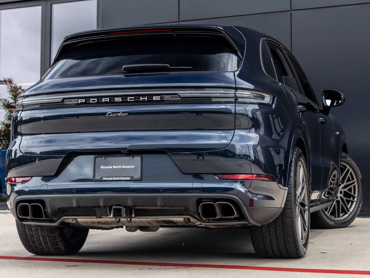 2025 Porsche Cayenne Turbo E-Hybrid