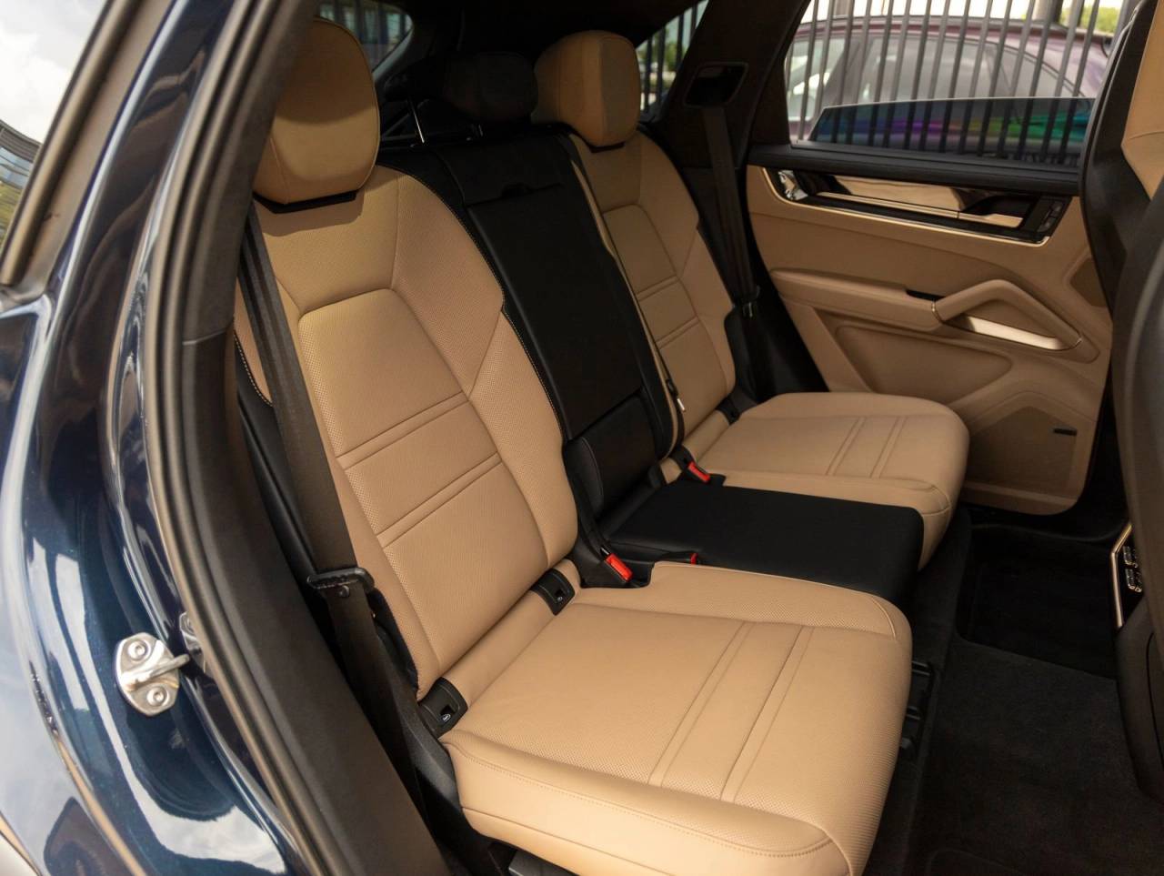 2025 Porsche Cayenne Turbo E-Hybrid