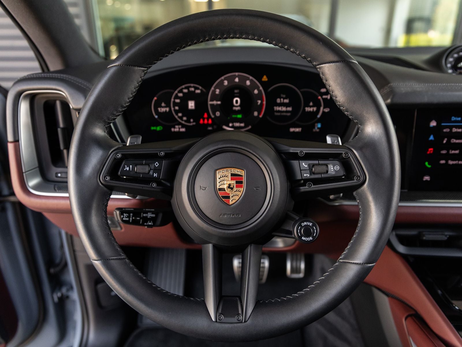 2024 Porsche Cayenne Cayenne S E-Hybrid (MY24)