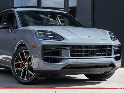 2024 Porsche Cayenne Cayenne S E-Hybrid (MY24)