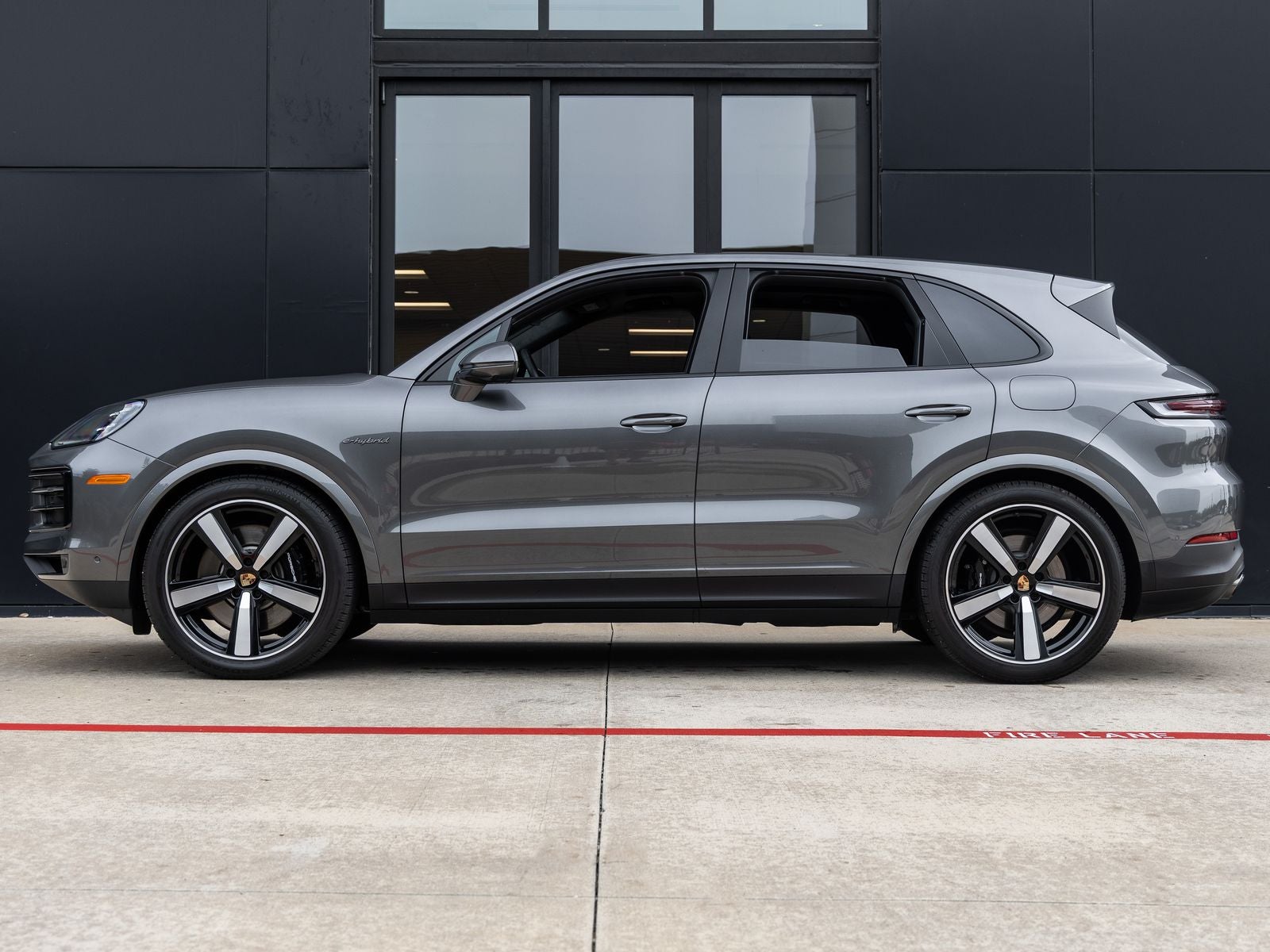 2025 Porsche Cayenne Cayenne S E-Hybrid