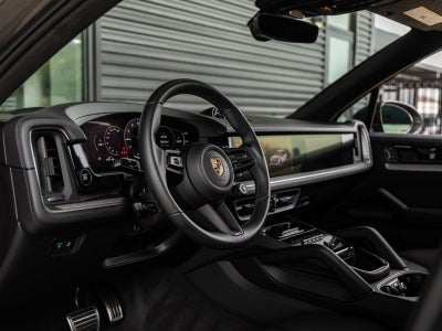 2025 Porsche Cayenne Cayenne S E-Hybrid