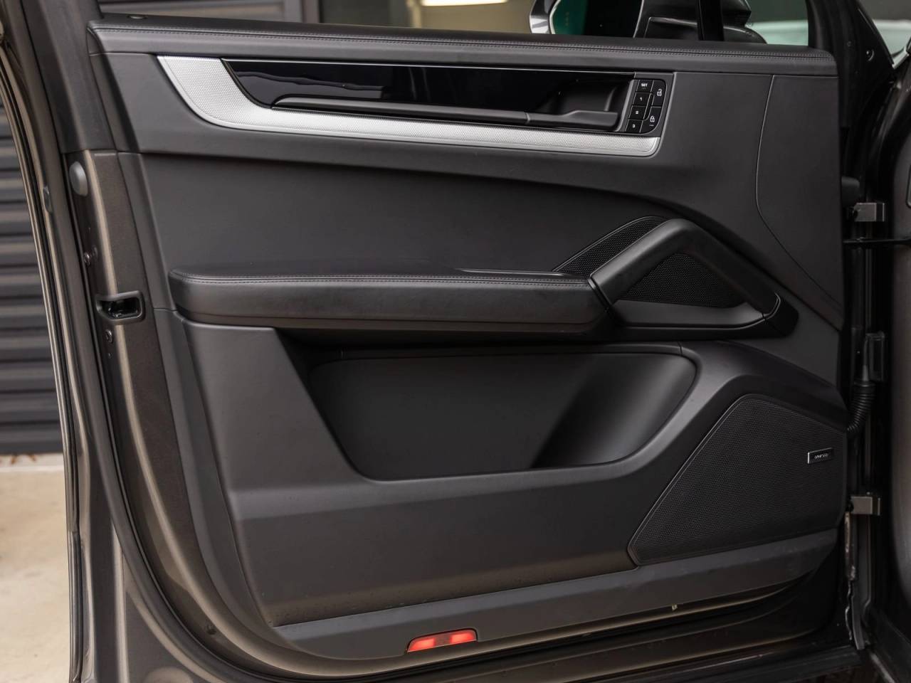2025 Porsche Cayenne Cayenne S E-Hybrid