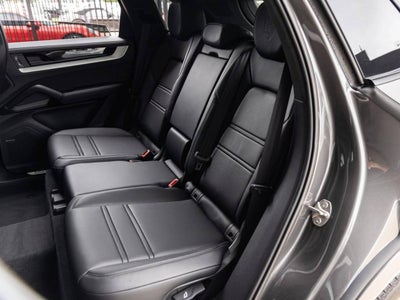 2025 Porsche Cayenne Cayenne S E-Hybrid