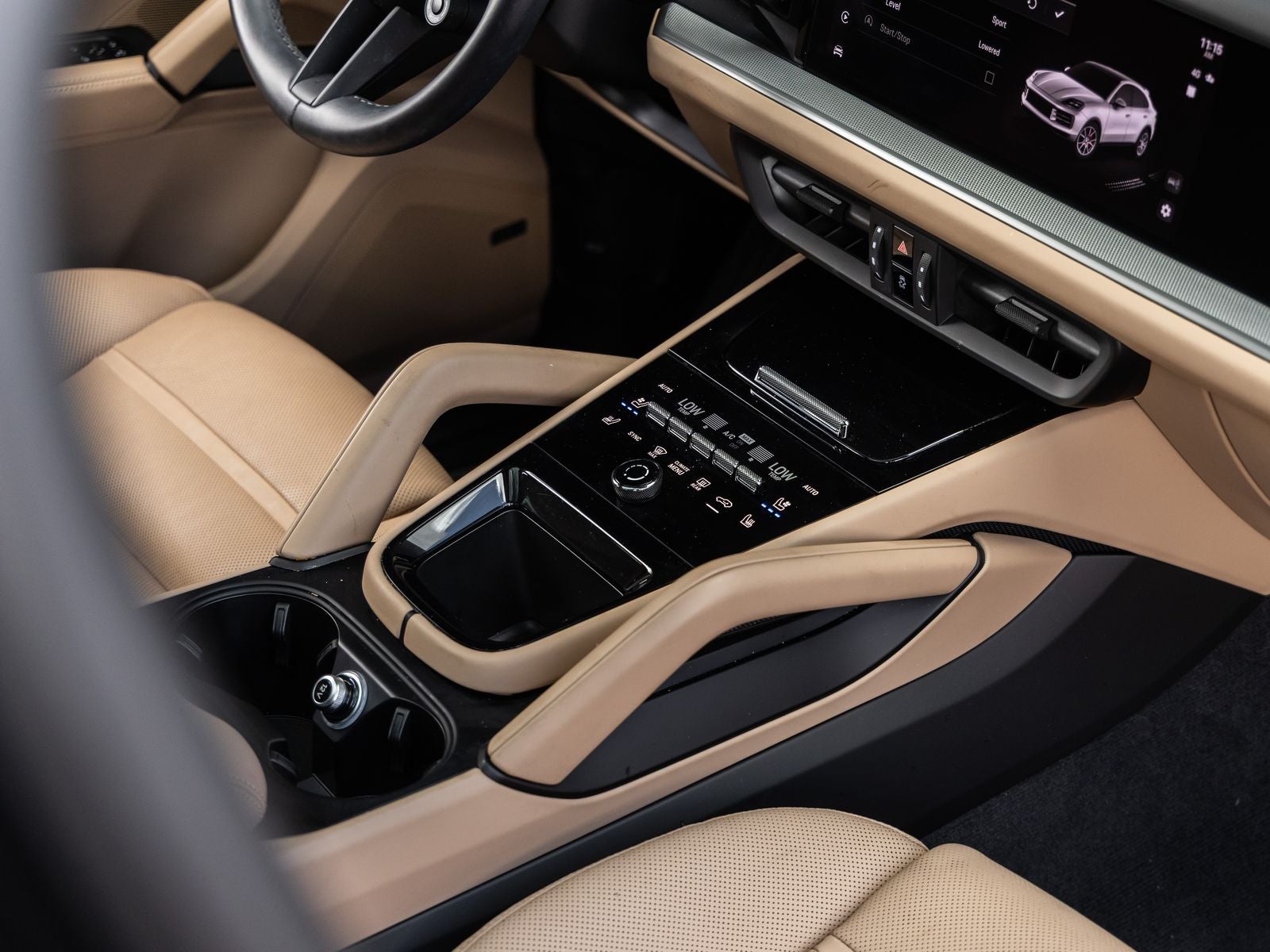 2024 Porsche Cayenne Coupe