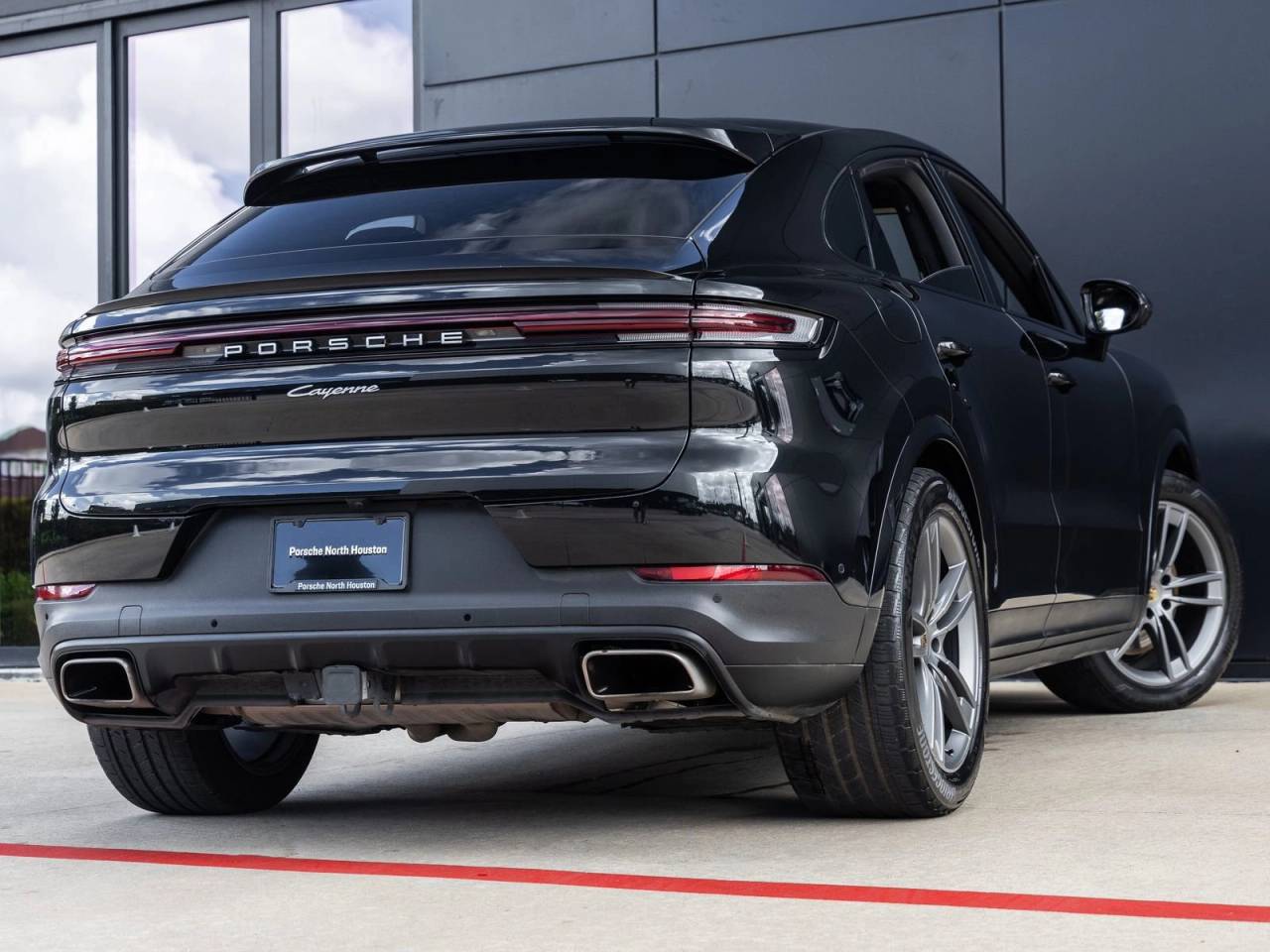 2024 Porsche Cayenne Coupe