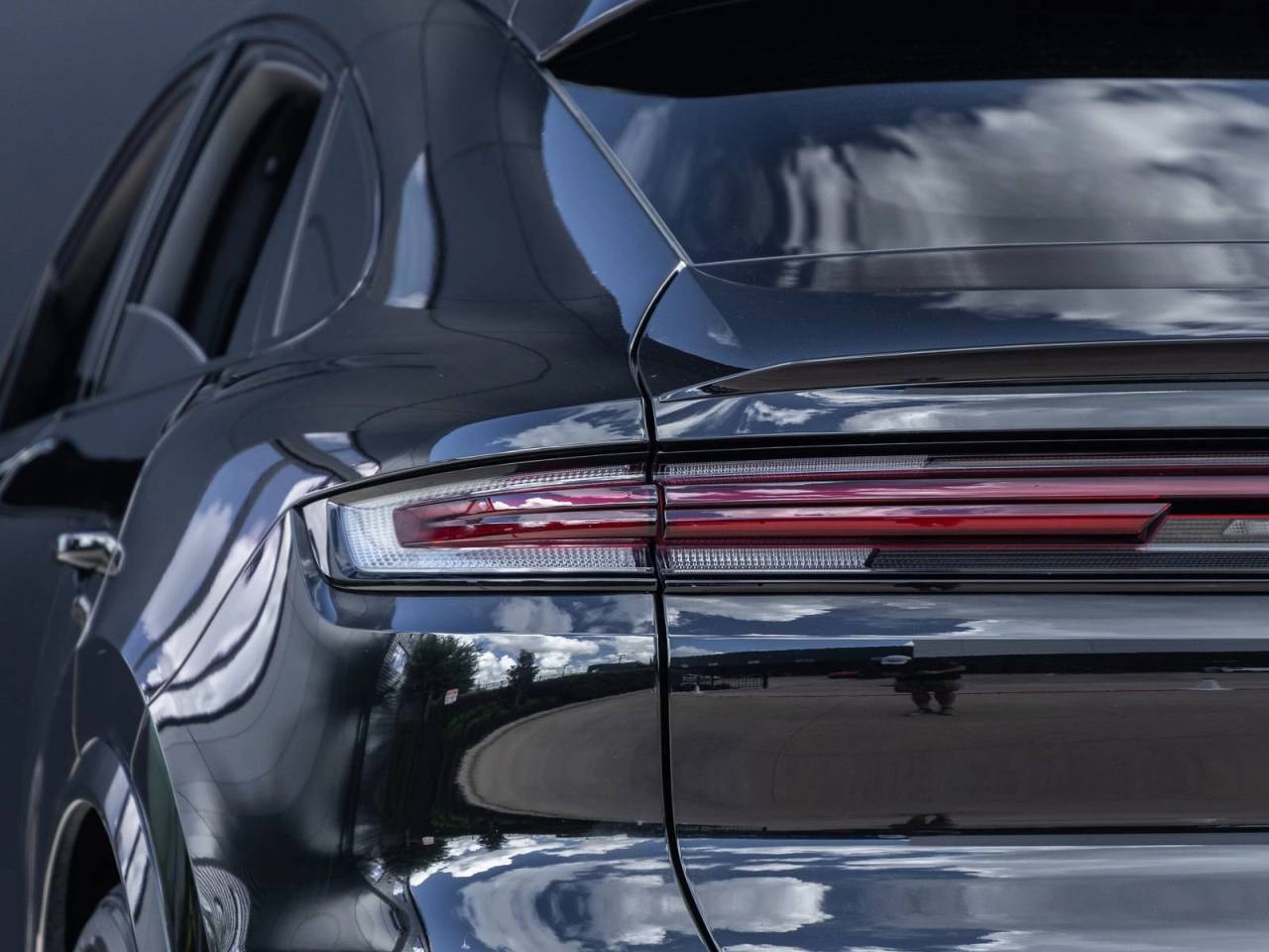 2024 Porsche Cayenne Coupe
