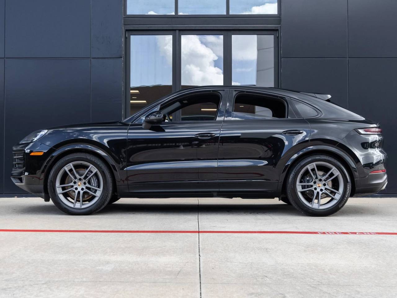 2024 Porsche Cayenne Coupe