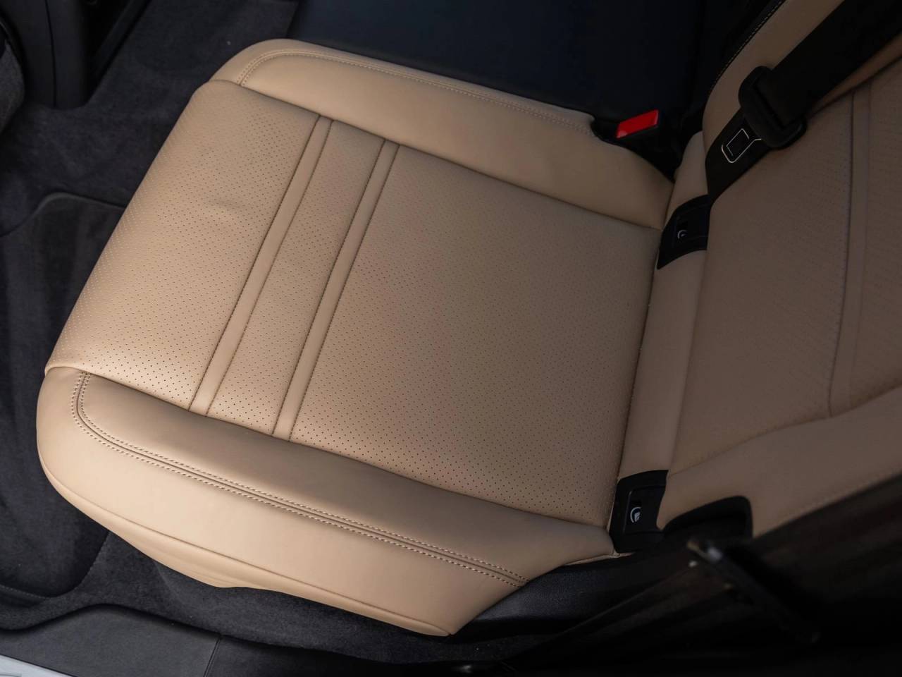 2024 Porsche Cayenne Coupe