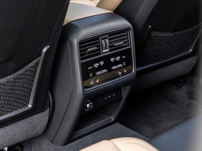 2024 Porsche Cayenne Coupe