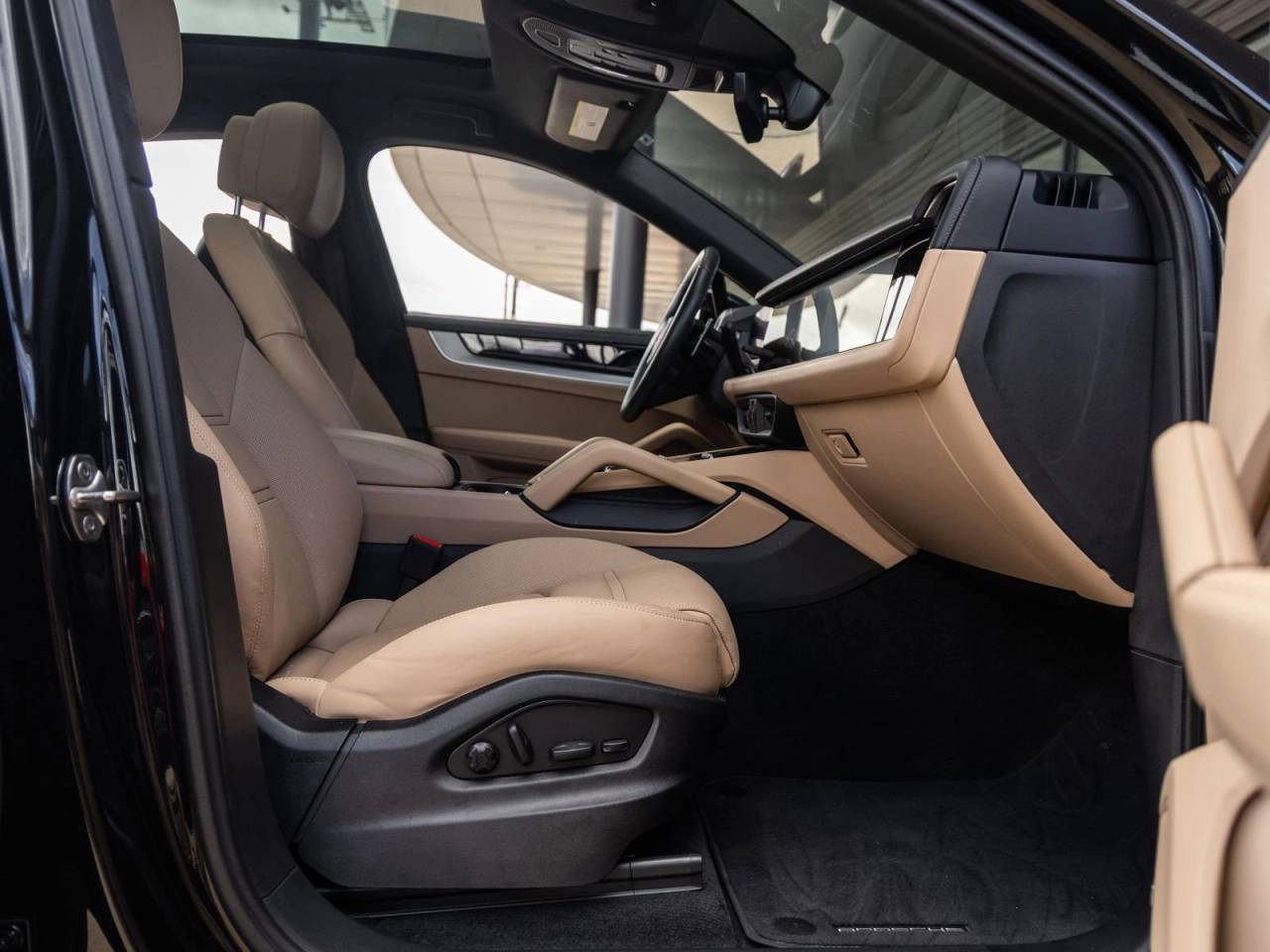 2024 Porsche Cayenne Coupe