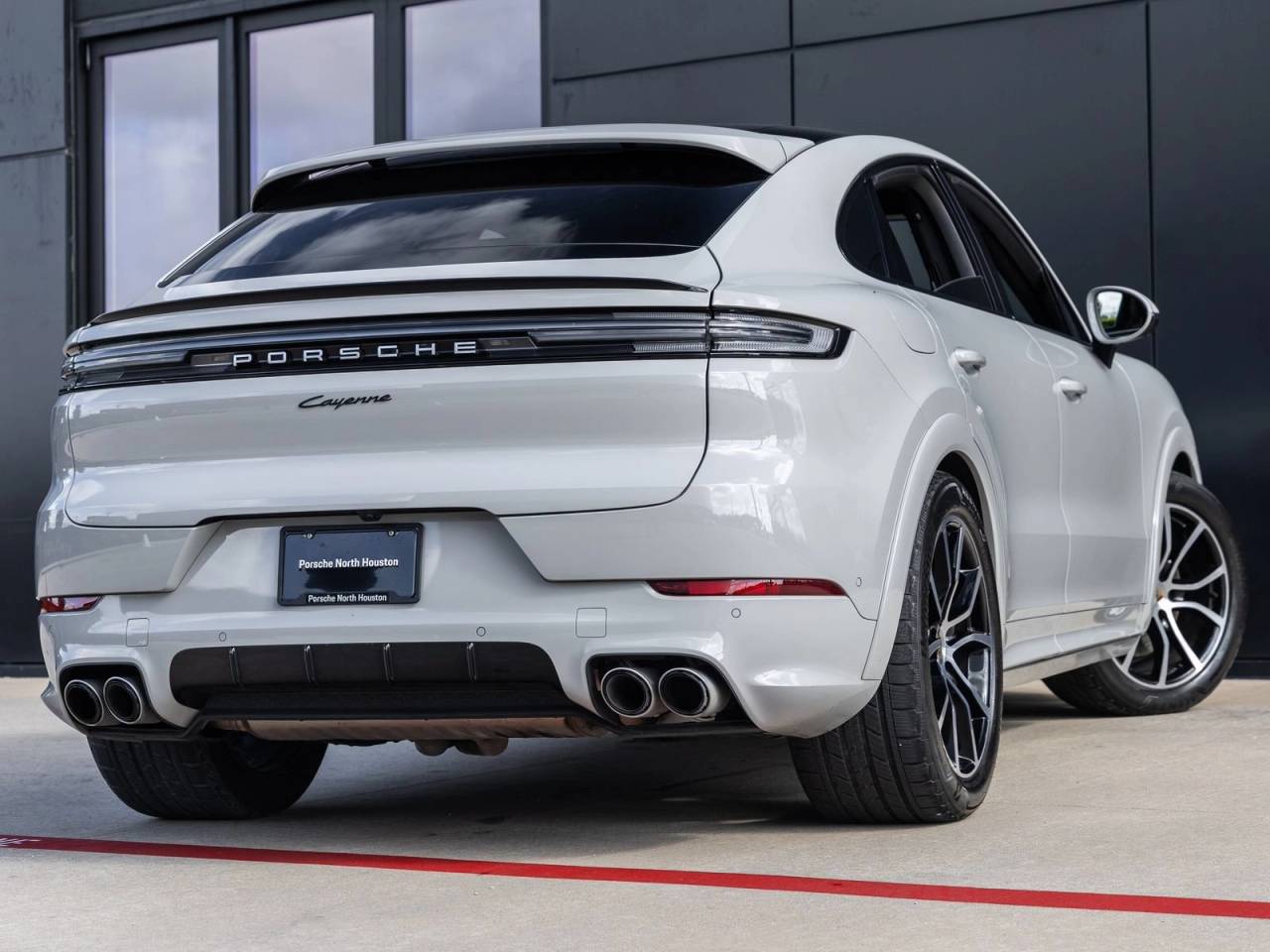 2024 Porsche Cayenne Cayenne Coupe