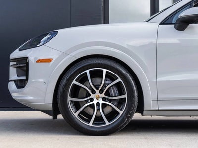 2024 Porsche Cayenne Cayenne Coupe