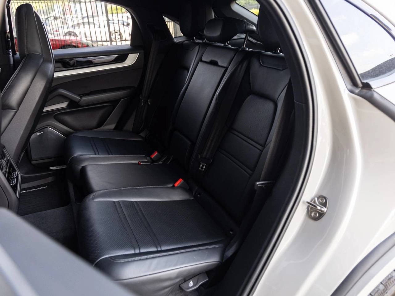 2024 Porsche Cayenne Cayenne Coupe