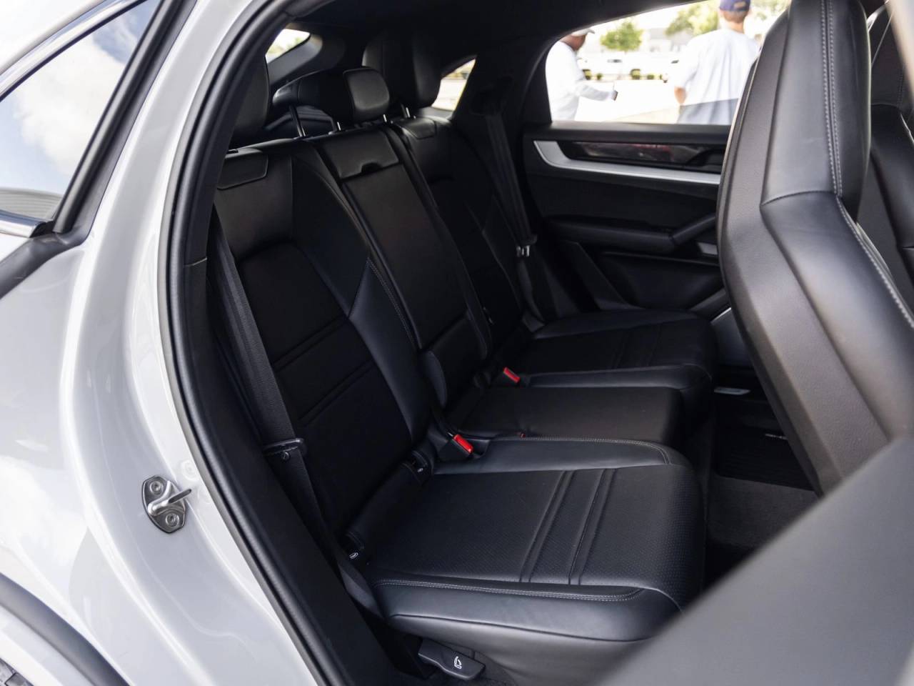 2024 Porsche Cayenne Cayenne Coupe