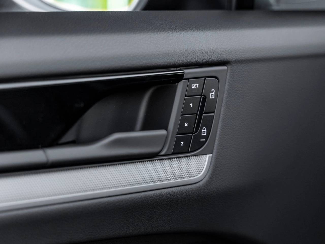 2026 Porsche Cayenne Coupe