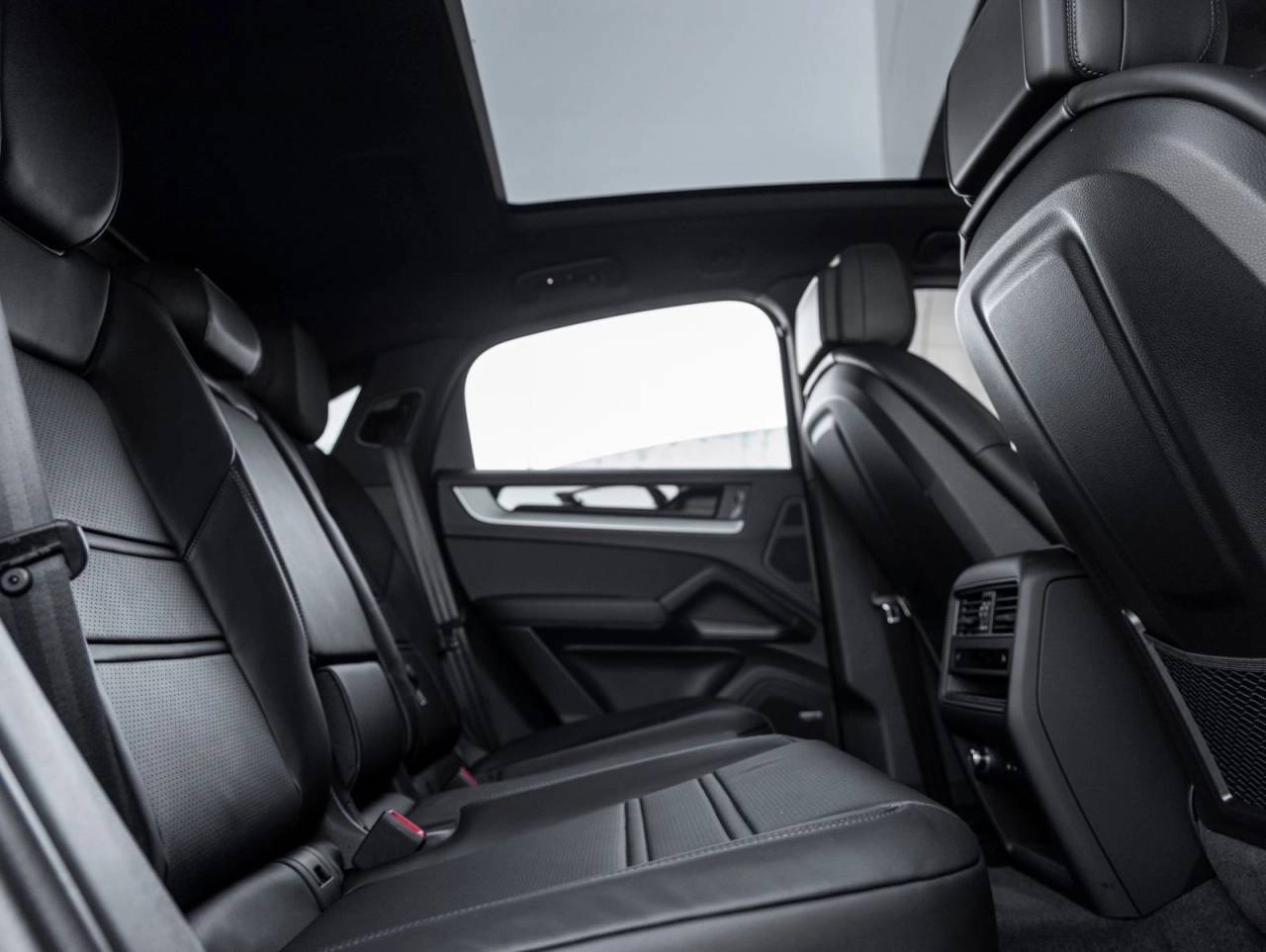 2026 Porsche Cayenne Coupe