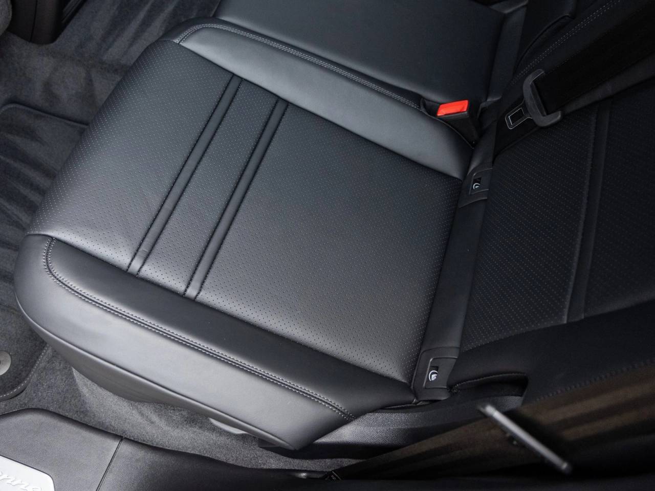 2026 Porsche Cayenne Coupe Cayenne Coupe