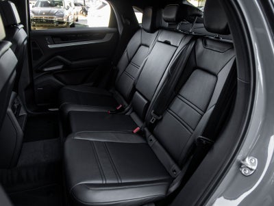 2026 Porsche Cayenne Cayenne Coupe