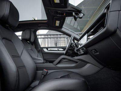 2026 Porsche Cayenne Cayenne Coupe