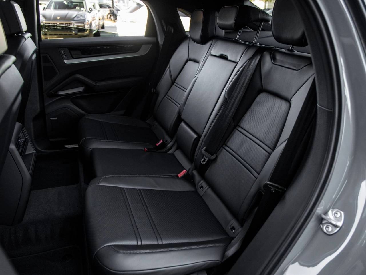2026 Porsche Cayenne Cayenne Coupe