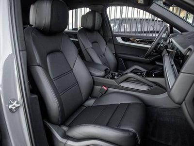 2026 Porsche Cayenne Cayenne Coupe