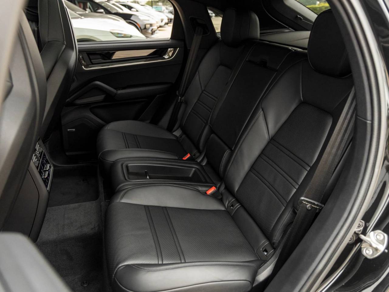 2026 Porsche Cayenne Cayenne Coupe