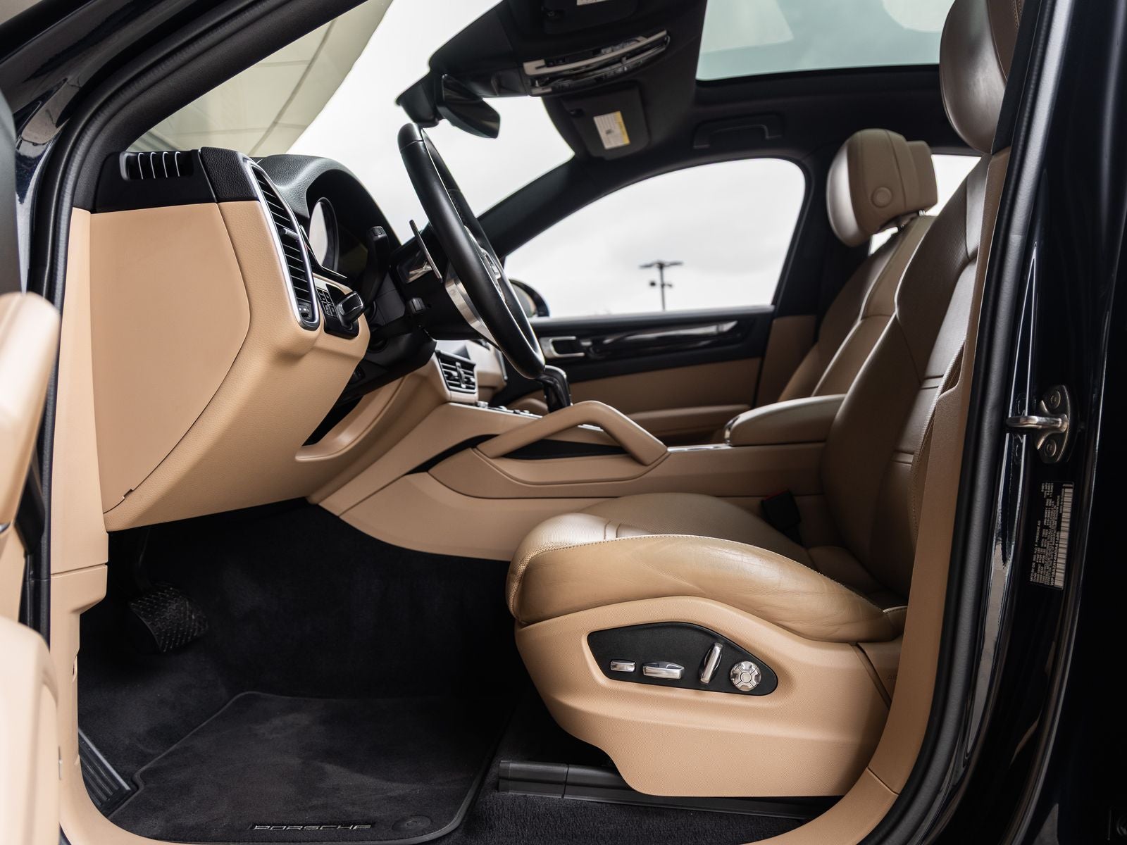 2021 Porsche Cayenne Coupe