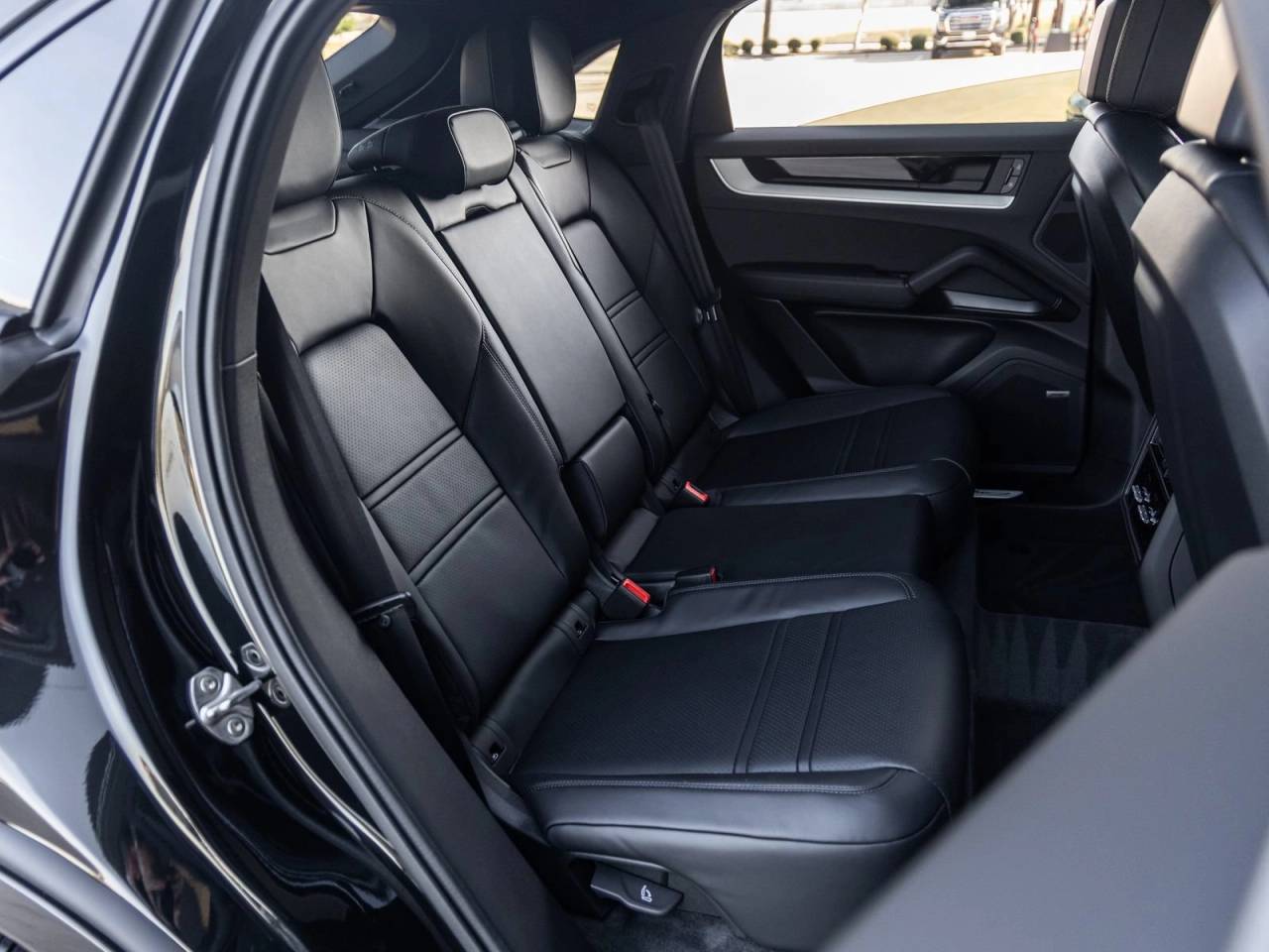 2026 Porsche Cayenne Cayenne Coupe