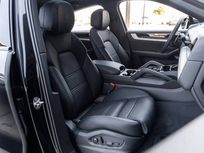 2026 Porsche Cayenne Cayenne Coupe