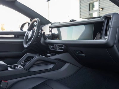 2026 Porsche Cayenne Cayenne Coupe