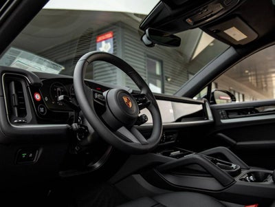 2026 Porsche Cayenne Cayenne Coupe
